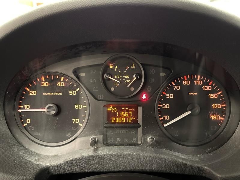 Käytetty Toyota Proace Active 128 HP (94 kW) 2016 Tila-auto