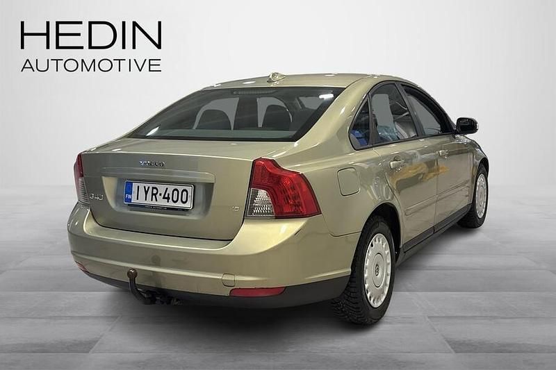 Käytetty Volvo S40 125 HP (91 kW) 2008 Vihreä Sedan