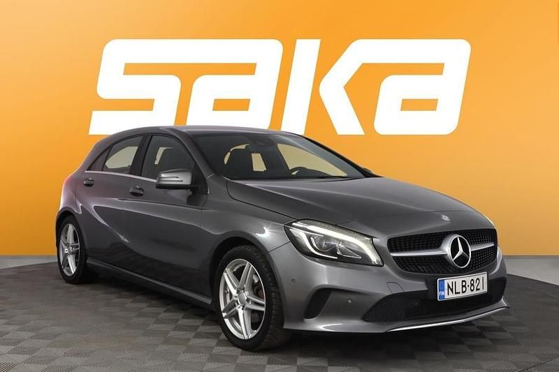 Käytetty Mercedes A180 122 HP (89 kW) 2017 Viistoperä