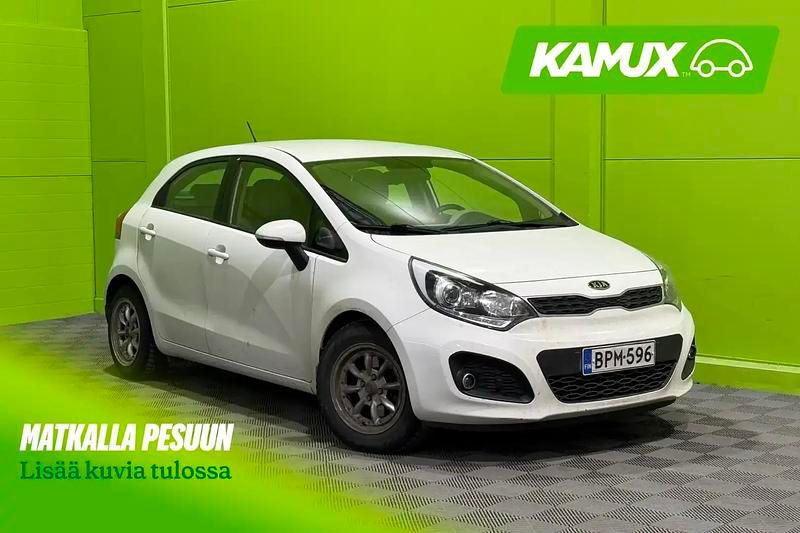 Käytetty Kia Rio EX 109 HP (80 kW) 2011 Valkoinen Sedan