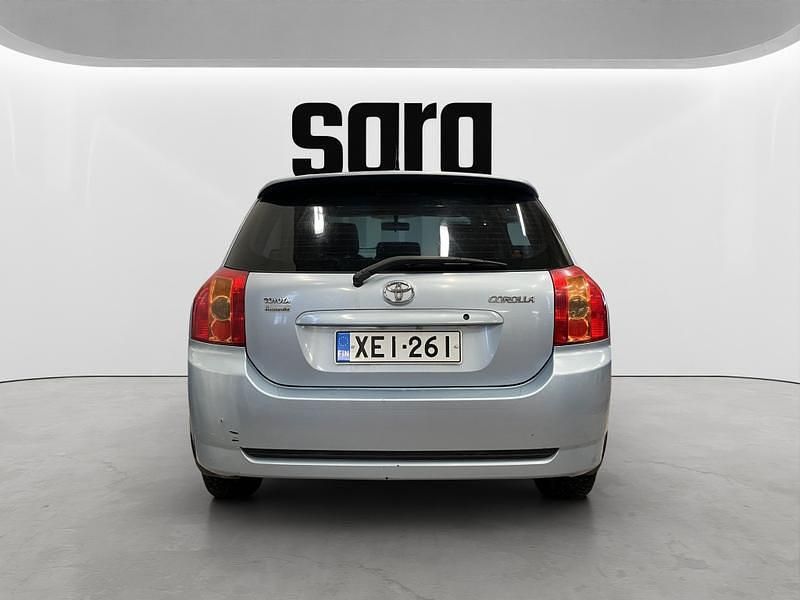 Käytetty Toyota Corolla Terra 97 HP (71 kW) 2006 Viistoperä