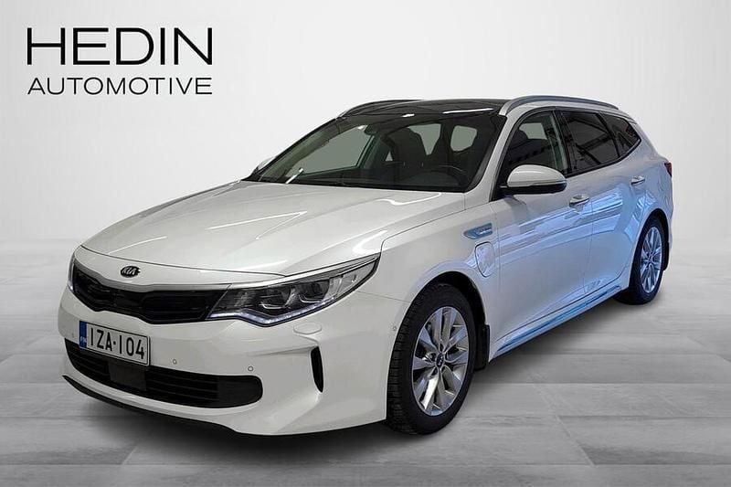 Käytetty Kia Optima Premium 156 HP (114 kW) 2017 Valkoinen Farmari