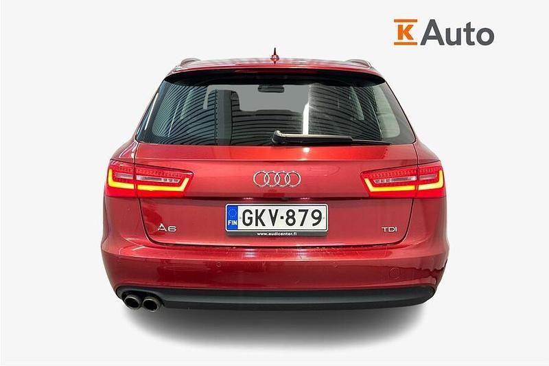 Käytetty Audi A6 Business 136 HP (100 kW) 2014 Punainen Farmari