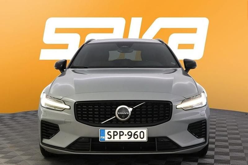 Käytetty Volvo V60 Performance 456 HP (335 kW) 2024 Farmari