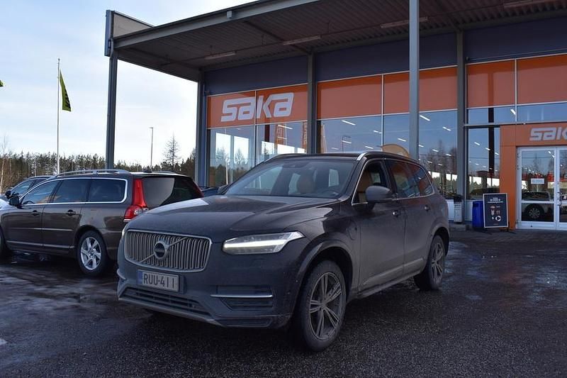 Käytetty Volvo XC90 Inscription 392 HP (288 kW) 2016 Katumaasturi