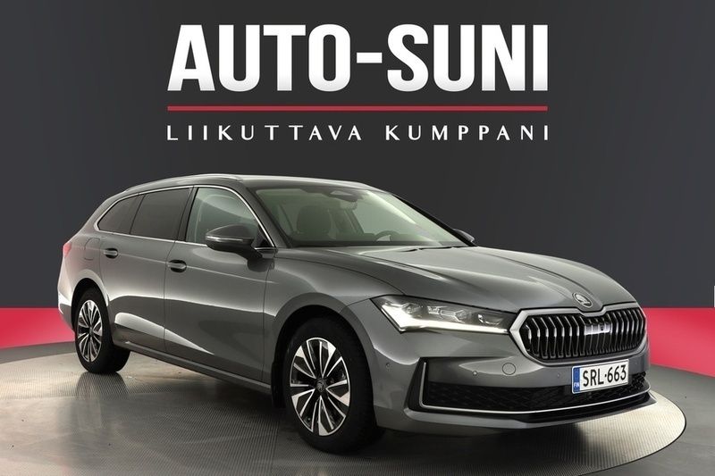 Harmaa Uusi 2025 Skoda Superb Style Farmari | 47 400 € (Hyvä tarjous) - Kuva 1/4