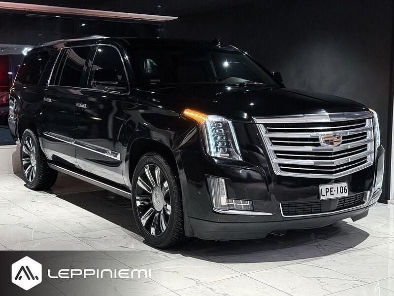 Käytetty 2015 Cadillac Escalade Katumaasturi | 59 880 € - Kuva 1/4