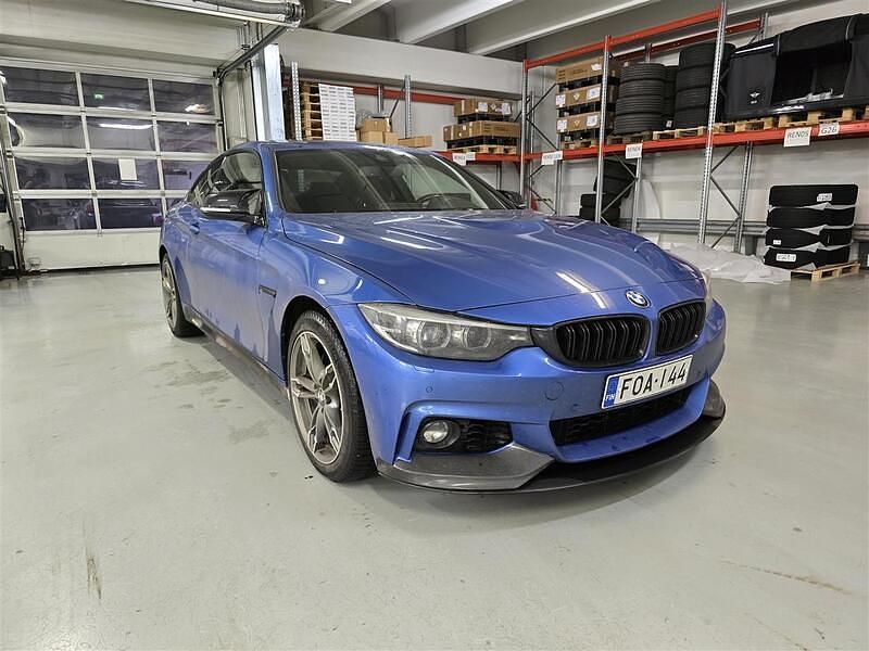 Sininen Käytetty 2020 BMW 440 M Sport Coupe - kaksiovinen | 47 900 € - Kuva 1/4