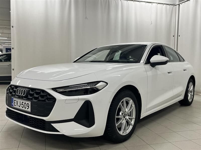 Käytetty Audi A5 204 HP (150 kW) 2025 Sedan