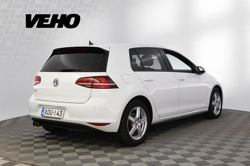 Käytetty VW Golf VII GTE 204 HP (150 kW) 2015 Valkoinen Viistoperä
