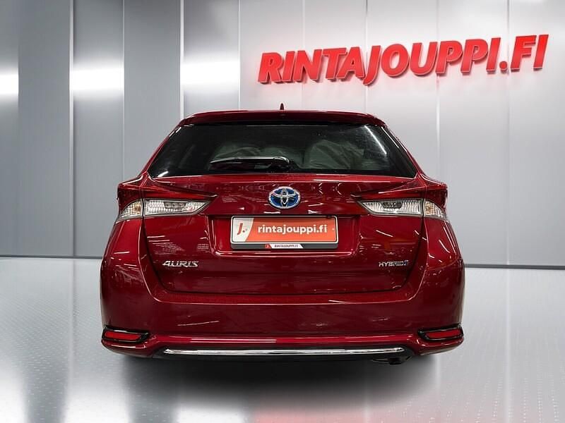 Käytetty Toyota Auris Touring Sports Edition 99 HP (72 kW) 2017 Farmari