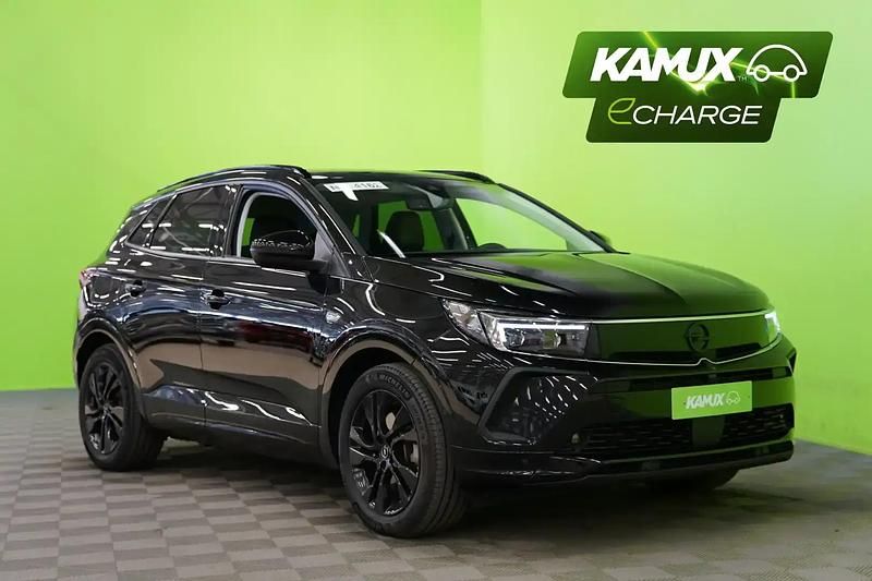 Musta Käytetty 2022 Opel Grandland X GS Line Katumaasturi | 25 900 € (Hieman kallis) - Kuva 1/4