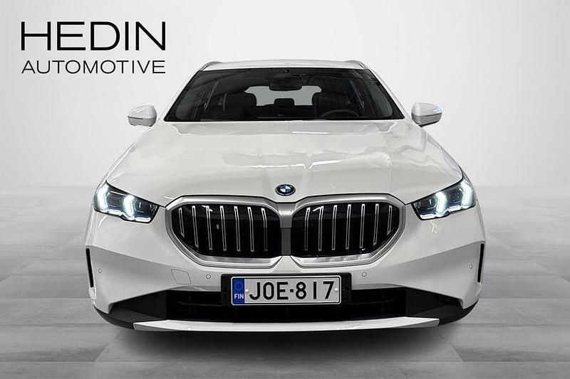 Käytetty BMW 530e 299 HP (219 kW) 2025 Farmari