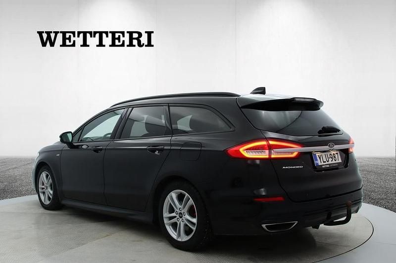 Käytetty Ford Mondeo ST-Line 186 HP (136 kW) 2022 Farmari