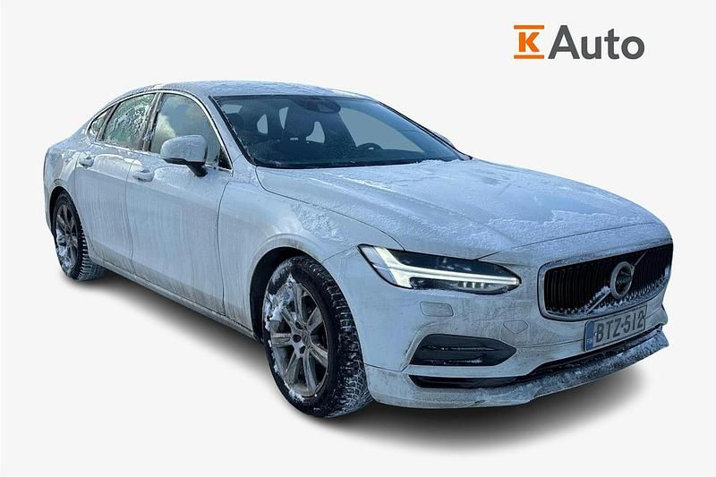 Käytetty Volvo S90 Momentum 190 HP (139 kW) 2016 Valkoinen Sedan