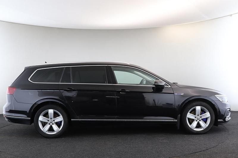 Käytetty VW Passat GTE 156 HP (114 kW) 2020 Musta Farmari