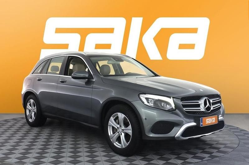 Käytetty 2016 Mercedes GLC220 Business Katumaasturi | 26 890 € (Perustarjous) - Kuva 1/3