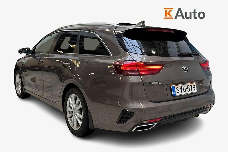 Käytetty Kia Ceed Sportswagon Premium 140 HP (102 kW) 2020 Ruskea (beige) Farmari