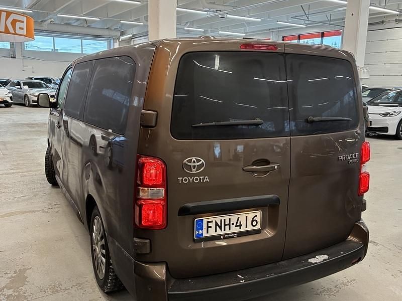 Käytetty Toyota Proace Verso Active 177 HP (130 kW) 2019 Farmari