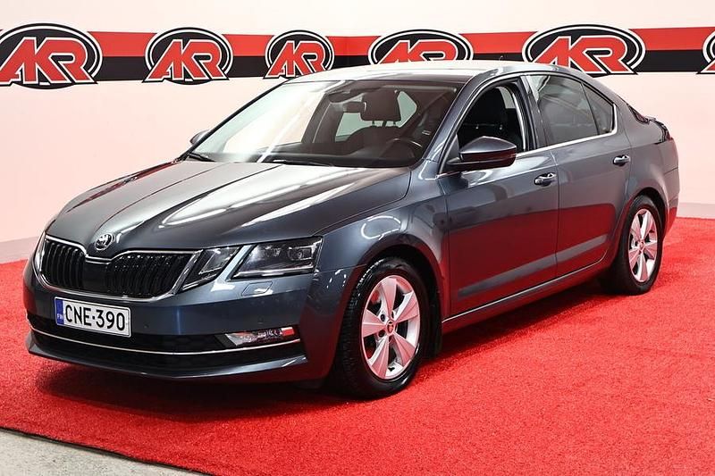 Harmaa Käytetty 2019 Skoda Octavia Business Line Viistoperä | 17 900 € (Perustarjous) - Kuva 1/4