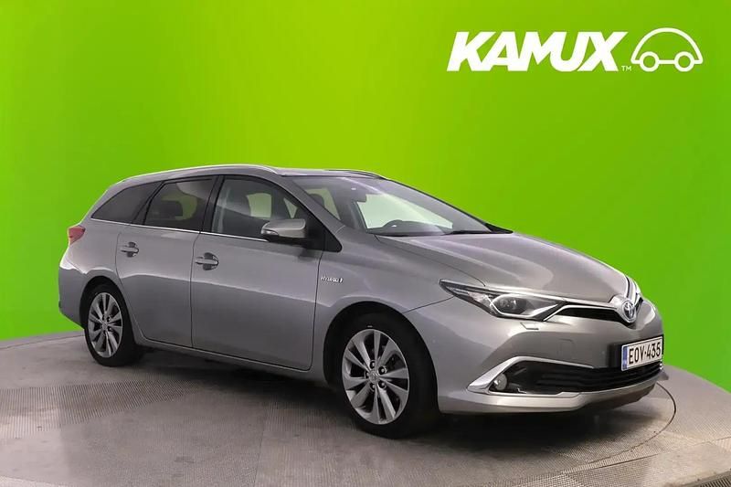 Hopea / harmaa Käytetty 2018 Toyota Auris Touring Sports Business Edition Farmari | 15 490 € (Perustarjous) - Kuva 1/4