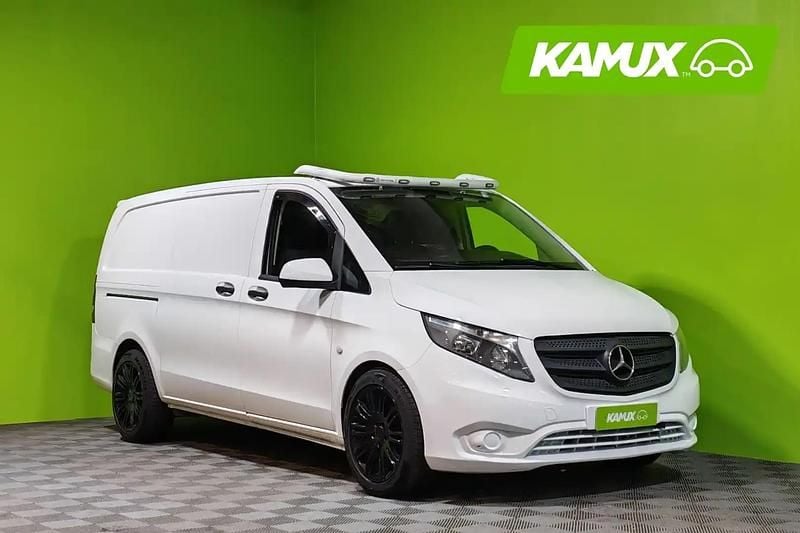 Valkoinen Käytetty 2016 Mercedes Vito Sedan | 17 890 € (Supertarjous) - Kuva 1/4
