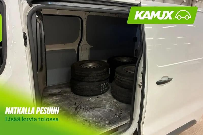 Käytetty Toyota Proace 122 HP (89 kW) 2018 Valkoinen Tila-auto
