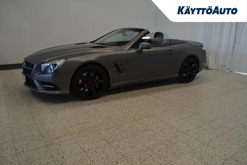 Käytetty Mercedes SL500 AMG line 435 HP (319 kW) 2012 Valkoinen Avoauto