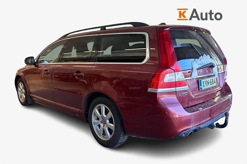 Käytetty Volvo V70 Business Edition 181 HP (133 kW) 2014 Punainen Farmari
