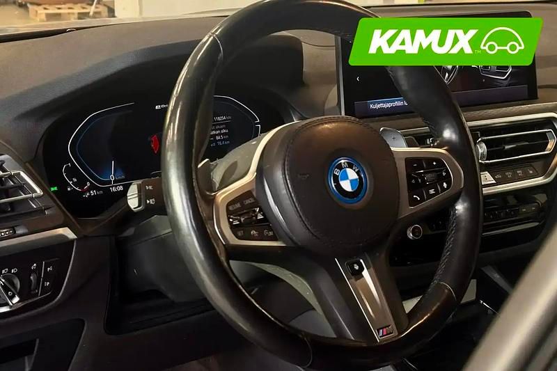 Käytetty BMW X3 M Sport 292 HP (214 kW) 2023 Hopea / harmaa Katumaasturi