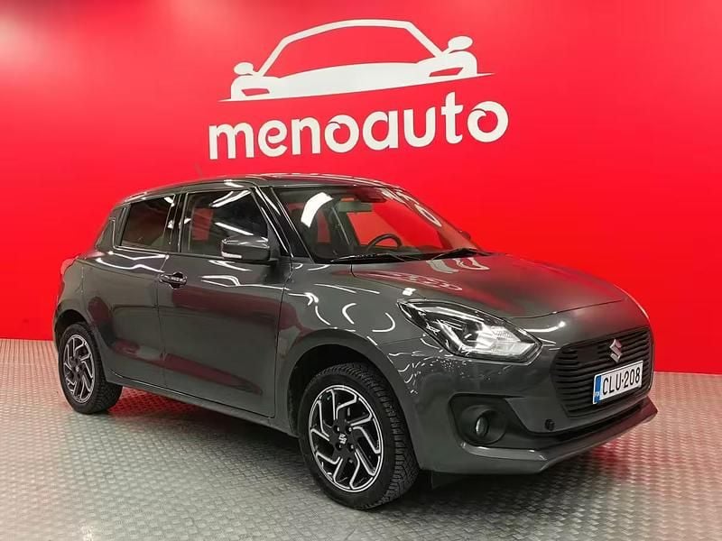 Käytetty Suzuki Swift GLX 90 HP (66 kW) 2018 Viistoperä