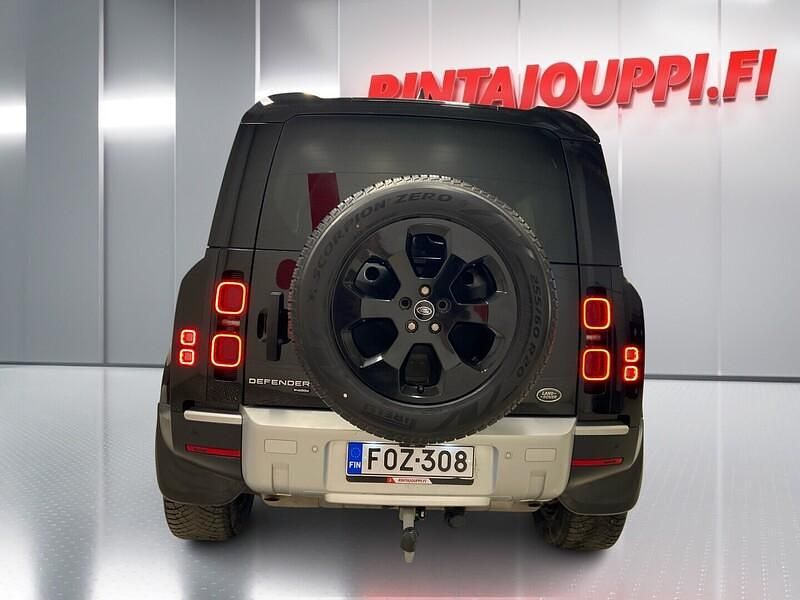 Käytetty Land Rover Defender S 400 HP (294 kW) 2022 Katumaasturi