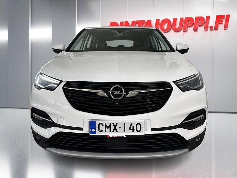 Käytetty Opel Grandland X Innovation 181 HP (133 kW) 2020 Katumaasturi