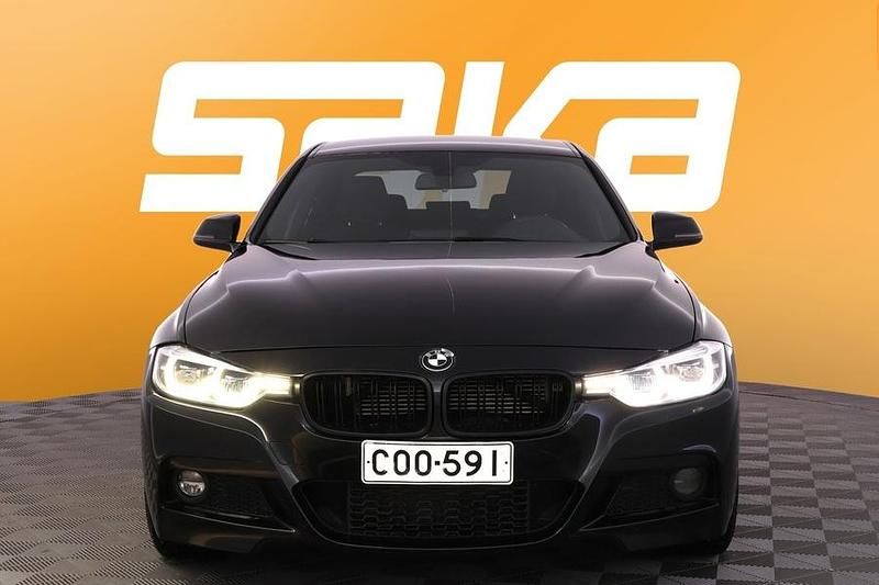 Käytetty BMW 330e M Sport 252 HP (185 kW) 2016 Sedan