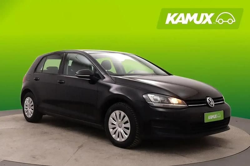 Käytetty VW Golf VII Comfortline 110 HP (80 kW) 2016 Musta Sedan