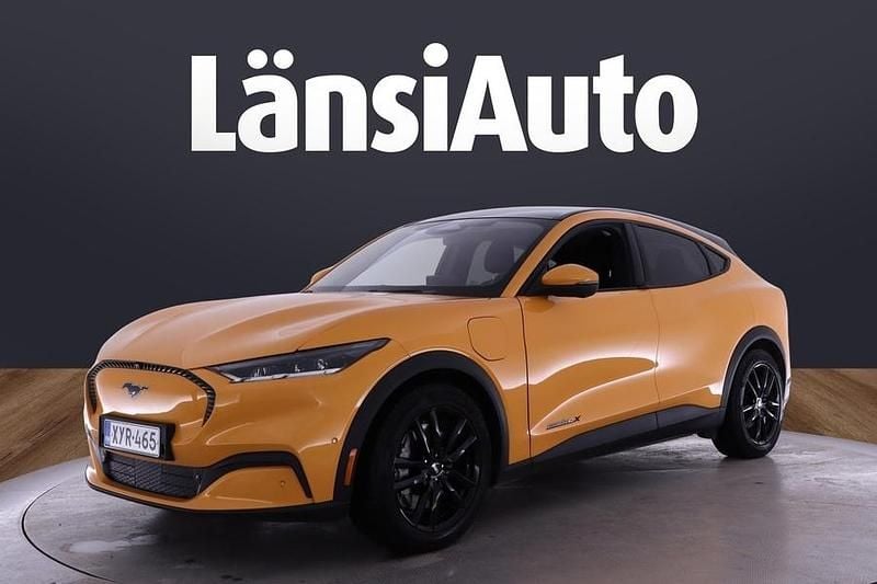 Käytetty Ford Mustang Mach-E 258 kW (351 HP) 2022 Katumaasturi