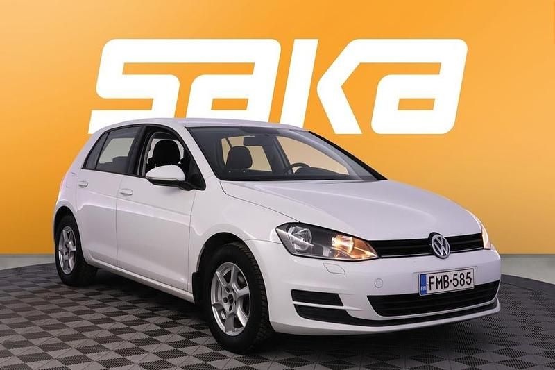 Käytetty VW Golf VII Comfortline 110 HP (80 kW) 2016 Viistoperä