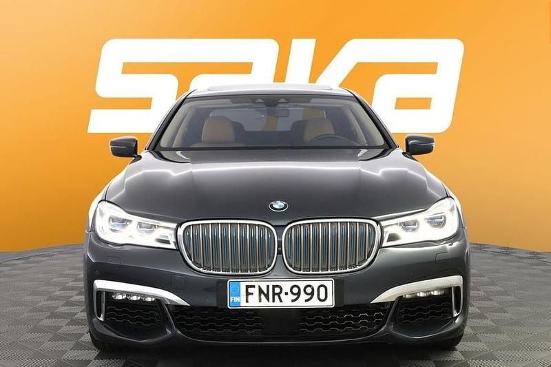 Käytetty BMW 740 Exclusive 258 HP (189 kW) 2018 Sedan