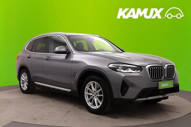 Hopea / harmaa Käytetty 2023 BMW X3 Katumaasturi | 32 490 € (Supertarjous) - Kuva 1/4
