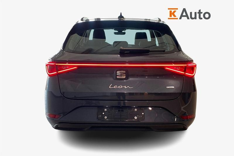 Uusi Seat Leon Style 201 HP (147 kW) 2025 Harmaa Farmari