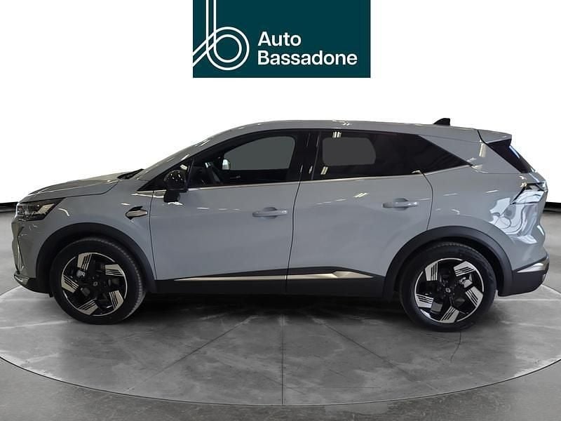 Käytetty Renault Symbioz Techno 94 HP (69 kW) 2025 Harmaa Katumaasturi