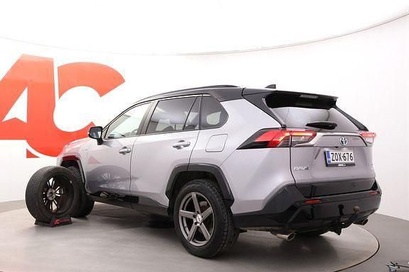 Käytetty Toyota RAV4 Style 302 HP (222 kW) 2021 Harmaa Katumaasturi