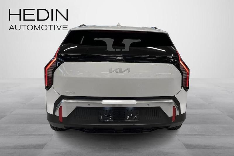 Uusi Kia EV3 Earth 150 kW (204 HP) 2025 Katumaasturi