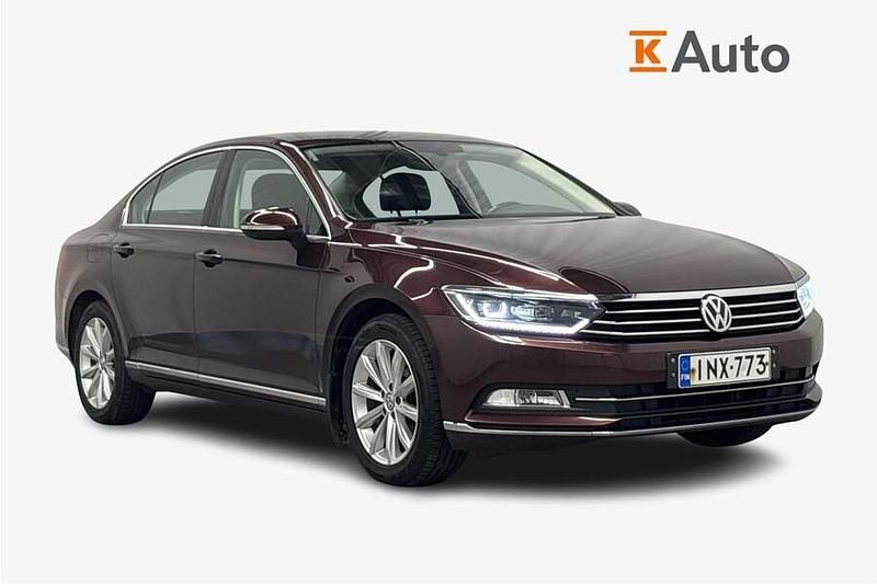 Käytetty 2017 VW Passat Highline Sedan | 15 400 € (Perustarjous) - Kuva 1/4