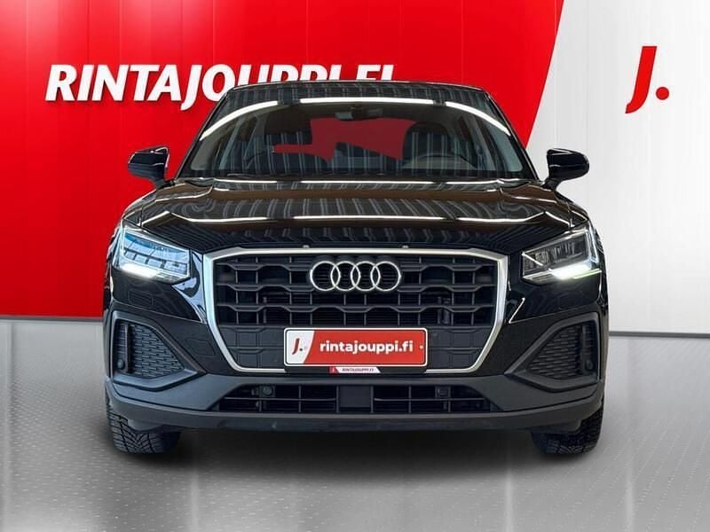 Käytetty Audi Q2 Business 150 HP (110 kW) 2023 Musta Katumaasturi