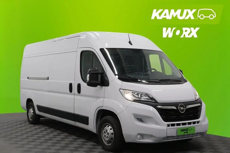 Musta Käytetty 2022 Opel Movano Van | 20 900 € - Kuva 1/4
