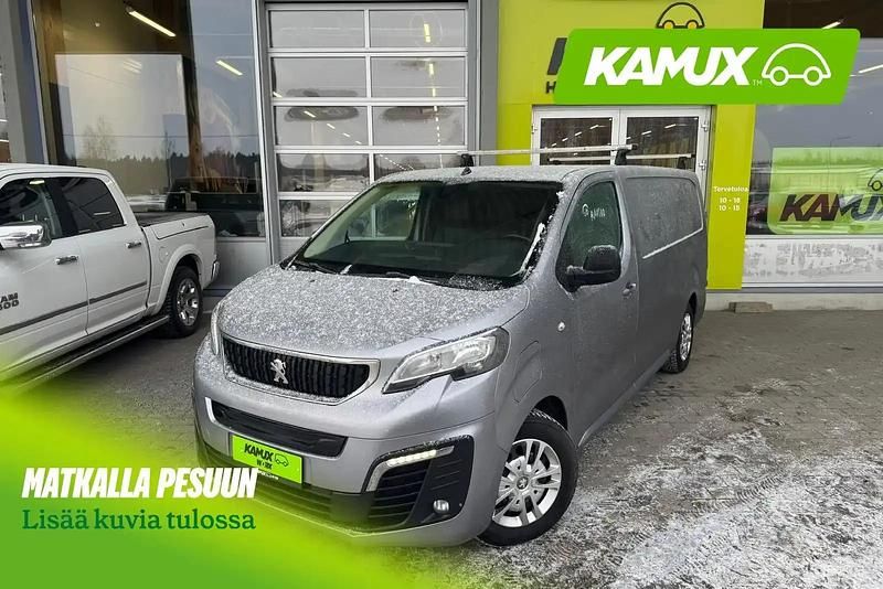 Käytetty Peugeot e-Expert Premium 100 kW (136 HP) 2022 Artense grey paint/painted exterior trim type Van