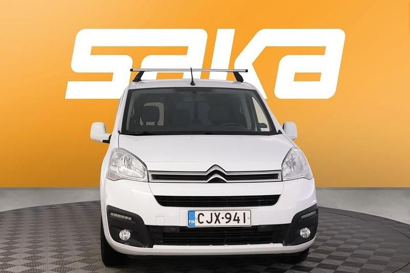 Käytetty Citroën Berlingo 99 HP (72 kW) 2015 Tila-auto