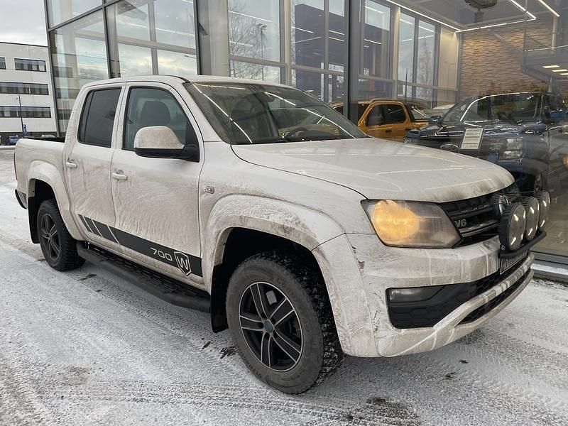 Valkoinen Käytetty 2017 VW Amarok Comfortline Nouto | 33 800 € (Supertarjous) - Kuva 1/4