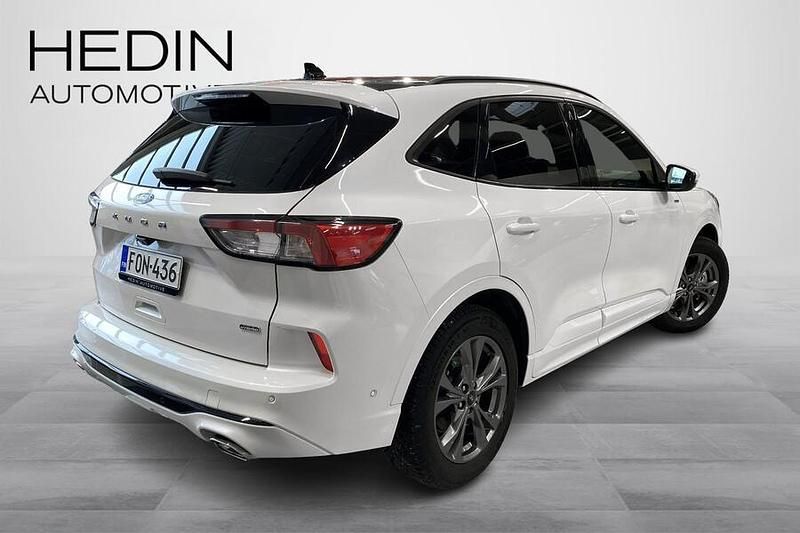 Käytetty Ford Kuga ST-Line X 224 HP (164 kW) 2021 Valkoinen Katumaasturi